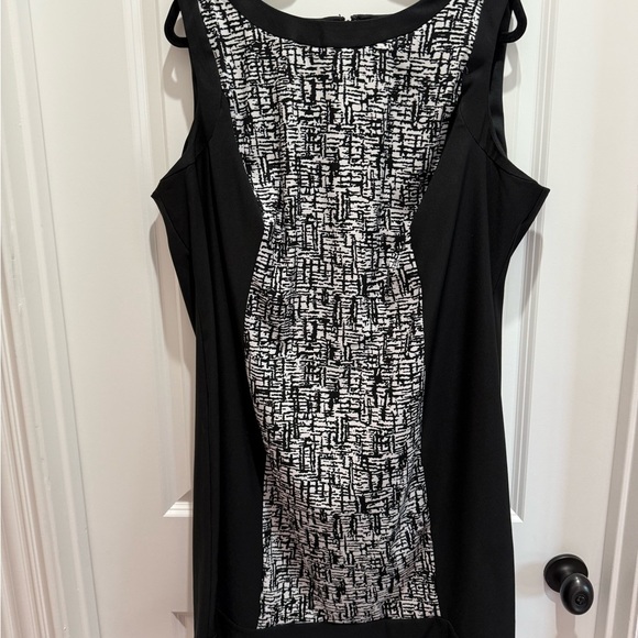 Lane Bryant Monochrome Abstract Dress - Picture 1 of 3